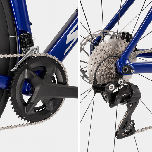 Carbon Road Bike Shimano 105 R7120 24-Speed Hydraulic Disc Brake